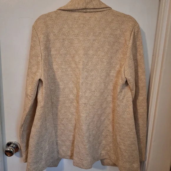 LILLY PULITZER BREA WRAP IN HEATHERED WHEAT LUREX MIZNER JACQUARD - Picture 3 of 4